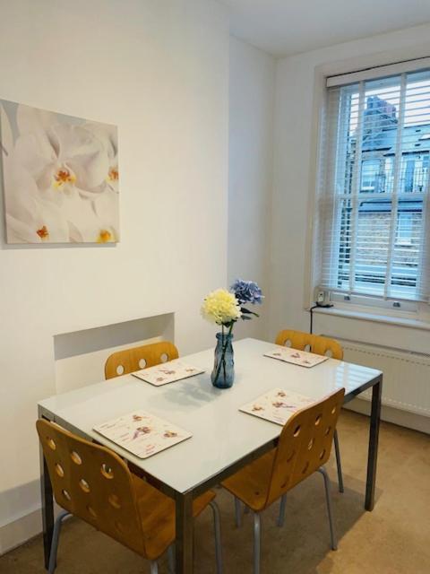 Luxury 2 Bedroom Apartment Marylebone! ロンドン エクステリア 写真